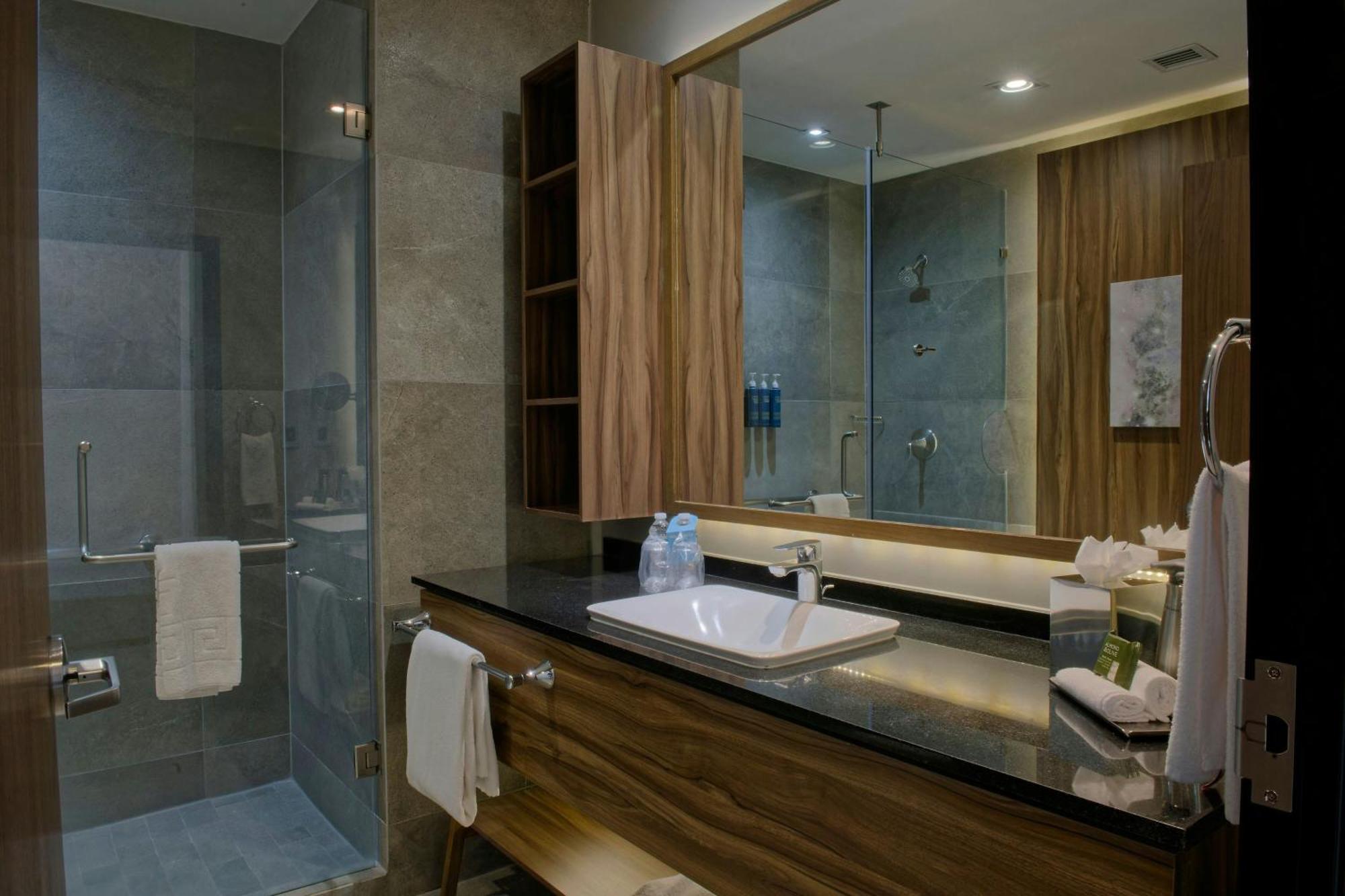 Four Points By Sheraton Distrito Uno Chihuahua Exterior foto